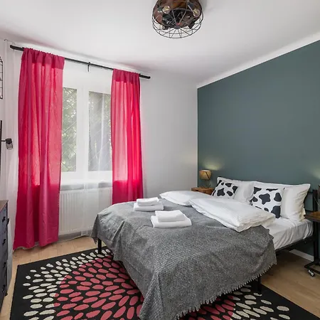 Apartment Moko - Moko - 10min Metro - 5min Mswia - 5min Sgh - 2km Wum