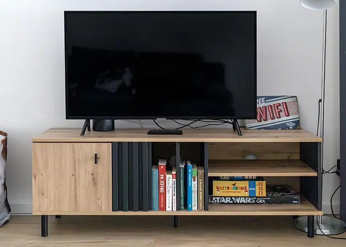 Moko - Moko - 10min Metro - 5min Mswia - 5min Sgh - 2km Wum *