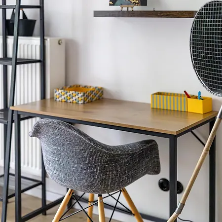 Moko - Moko - 10min Metro - 5min Mswia - 5min Sgh - 2km Wum *